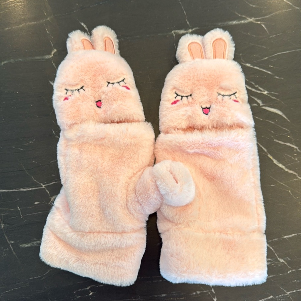 Cute coquette bunny mittens brand new